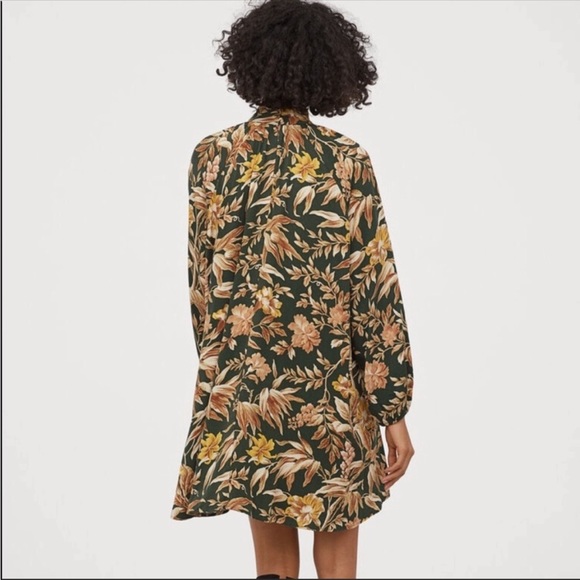 H&M Dark Green & Gold Floral Print Dress - Picture 3 of 4